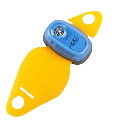 Lampe LED W3 SOLAS avec patte d�accrochage pour gilet de sauvetage - Daniamant 